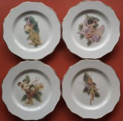 Disney Plates 