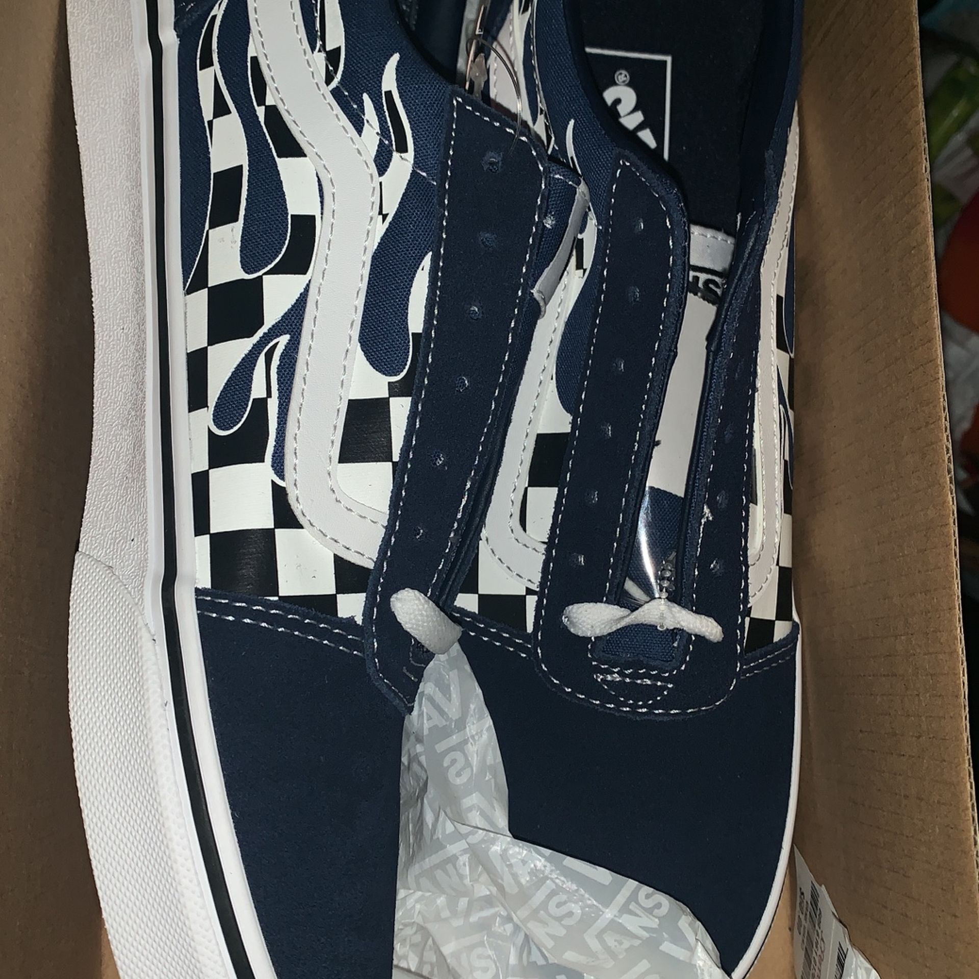 Vans (Blue Checkered Flames)