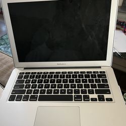 MacBook Air, 13 Inch, 2017