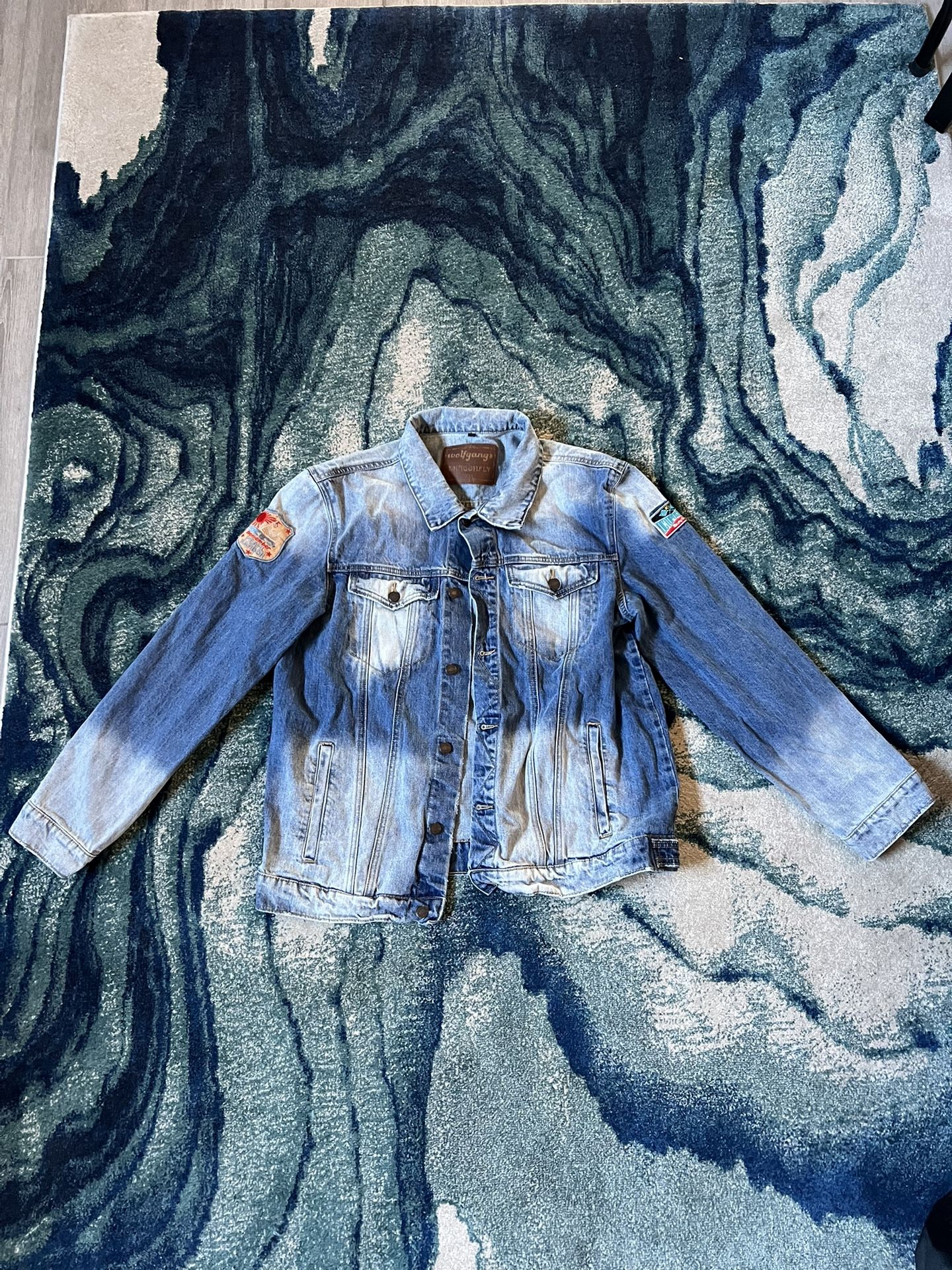 Denim jacket With Patches