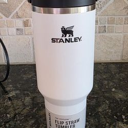 Stanley Flip Straw Tumbler New