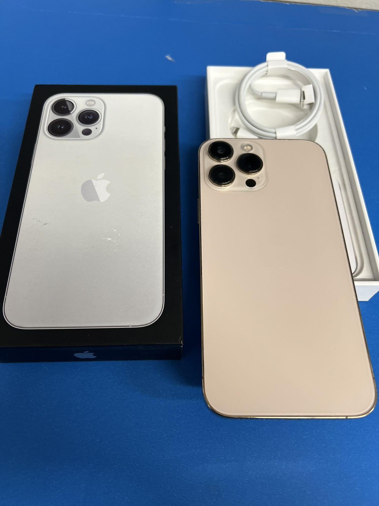 iPhone 13 Pro 256gb Unlocked For Any Carriers ( Liberado)