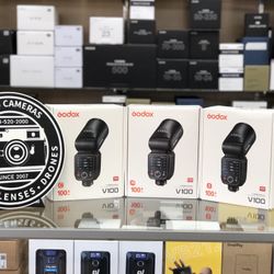 Godox V100 For Canon Sony Nikon And Fujifilm
