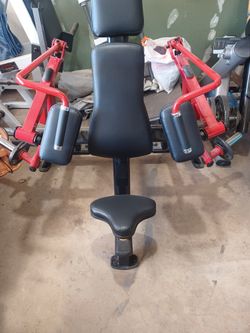 Steelflex Trapz Machine