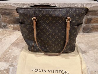 AUTHENTIC LV LOUIS VUITTON TOTALLY GM MONOGRAM BAG for Sale in