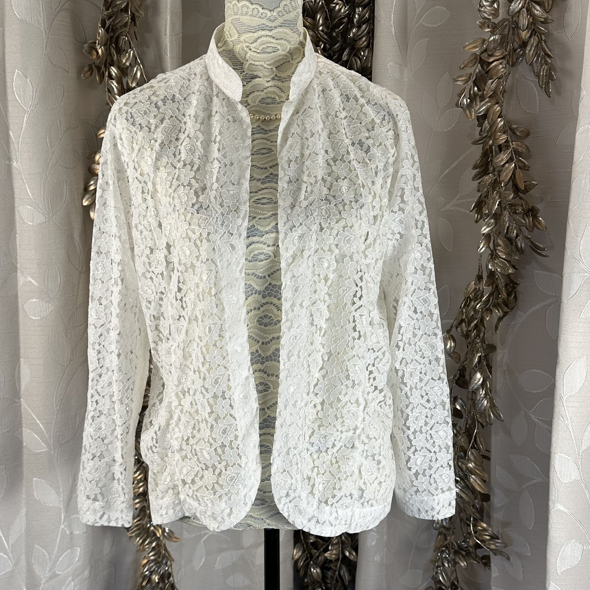 Tudor Court Women’s PM White Sheer Lace Blazer Jacket Coquette Cottage Coastal