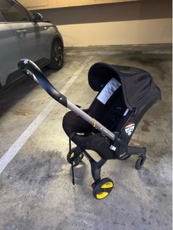 Doona Stroller/ Carreola