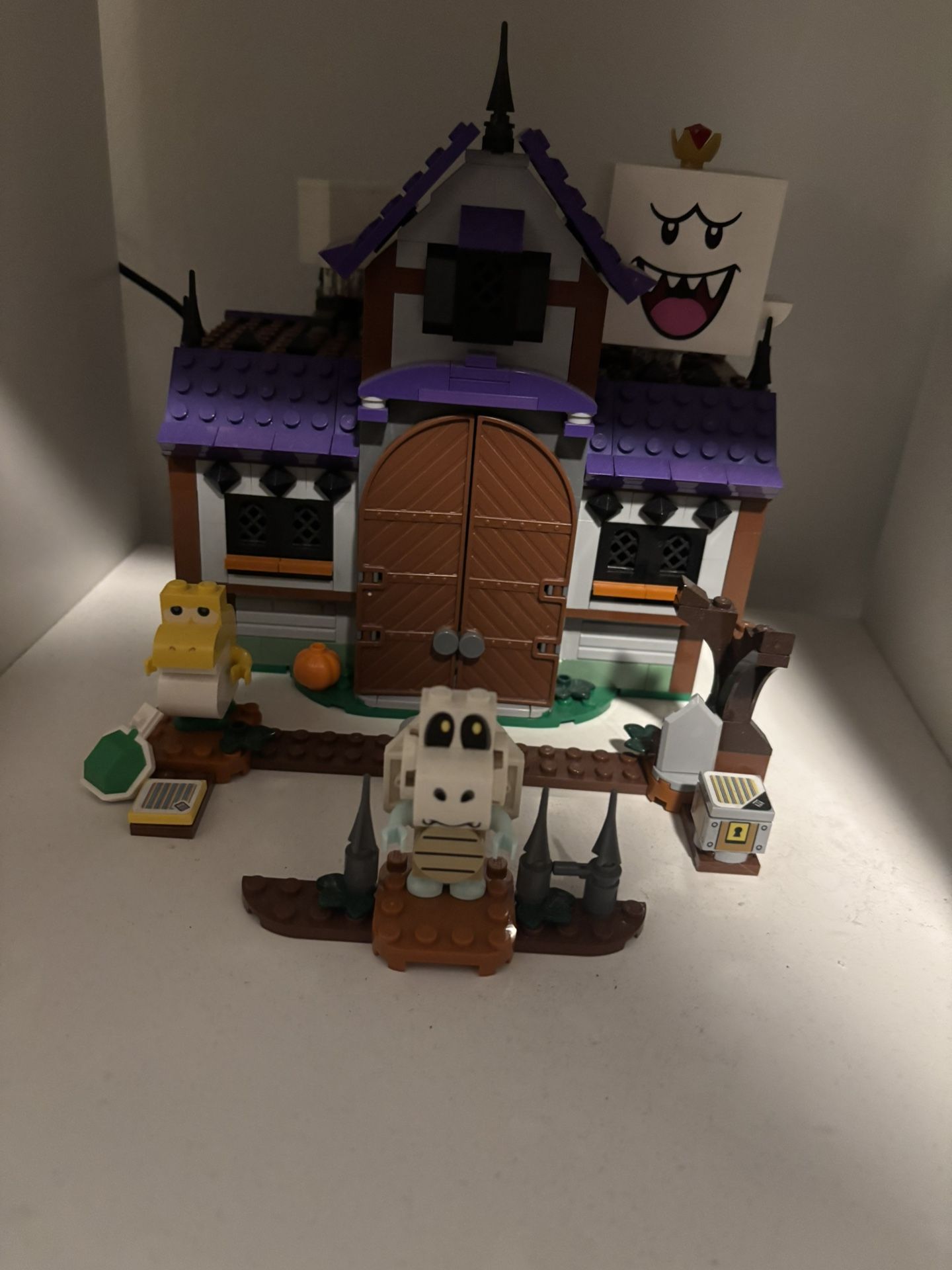 Lego Mario Haunted House Collection Set