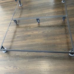 Macys King Or Queen Bedframe 
