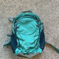 REI Traverse 30 Women’s Backpack - EXCELLENT CONDITION 