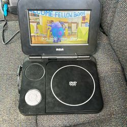 Portable DVD Player 