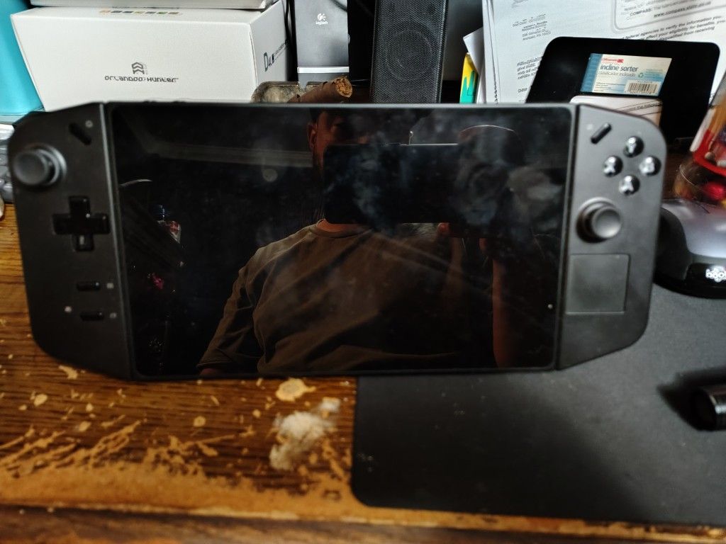 Lenovo Legion Go 8.8 Inch Portable Gaming Computer