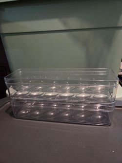 Egg organizers set