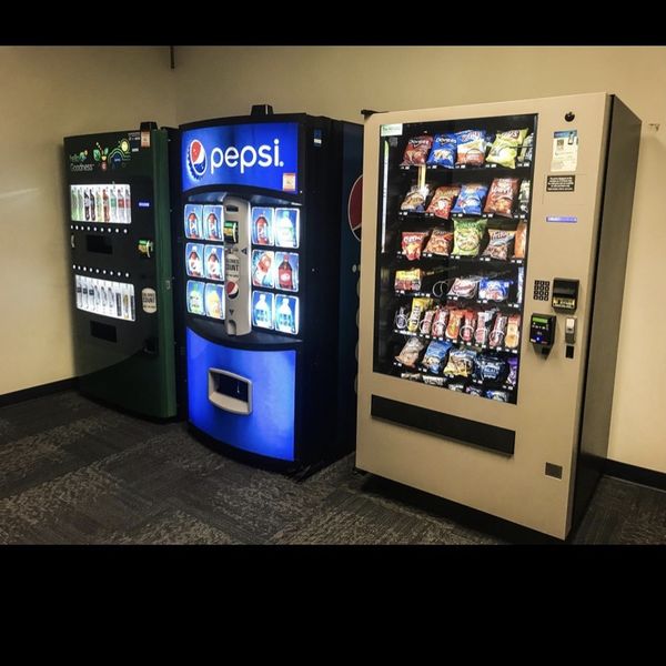 VENDING MACHINES FREE for Sale in Miami, FL - OfferUp