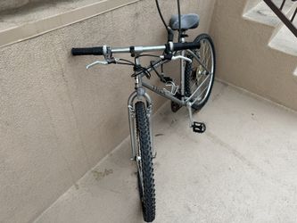 Bike With lock Included PICK UP TODAY