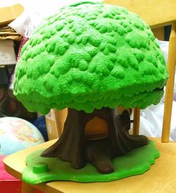 Vintage 1975 Kenner Family Tree Tots Tree House