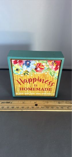 Pioneer woman, small happiness is made home decor
