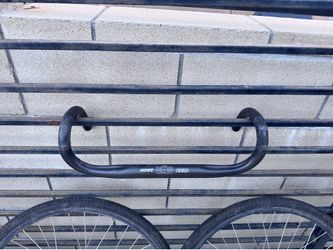 FSA Bullhorn Handlebar – Lightweight Bicycle Handlebar