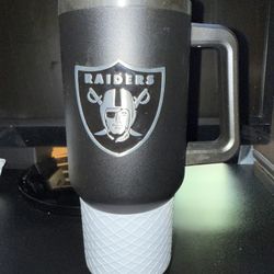 LAS VEGAS RAIDERS TRAVEL MUG 40 Oz.