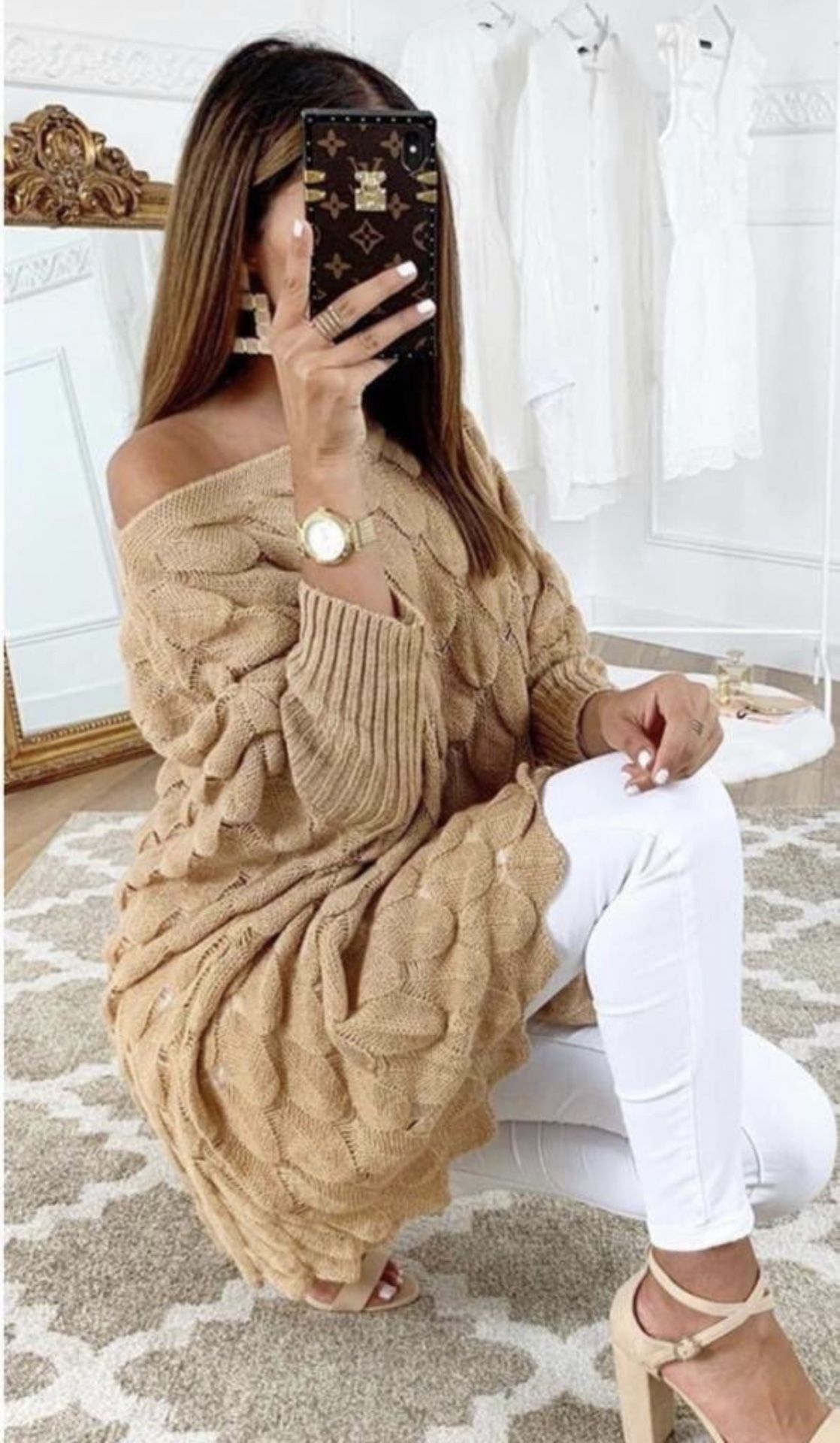 Woman Elegant Top