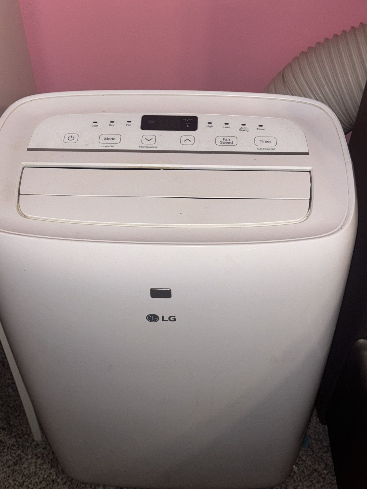 LG Air Conditioner. 7000 BTU