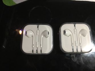 Apple headphones original