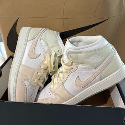 JORDAN. SHOES