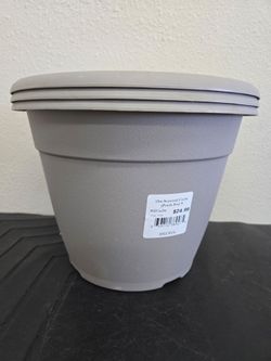 PLANT 🪴 POTS  2.5gallon new