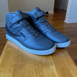 NEW CONDITION FILA LEATHER BASKETBALL SHOES size 15 Men for Sale in Indianapolis IN OfferUp