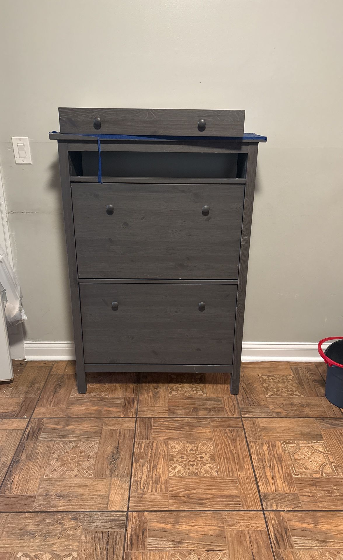 Wall mounted Shoe Shelf