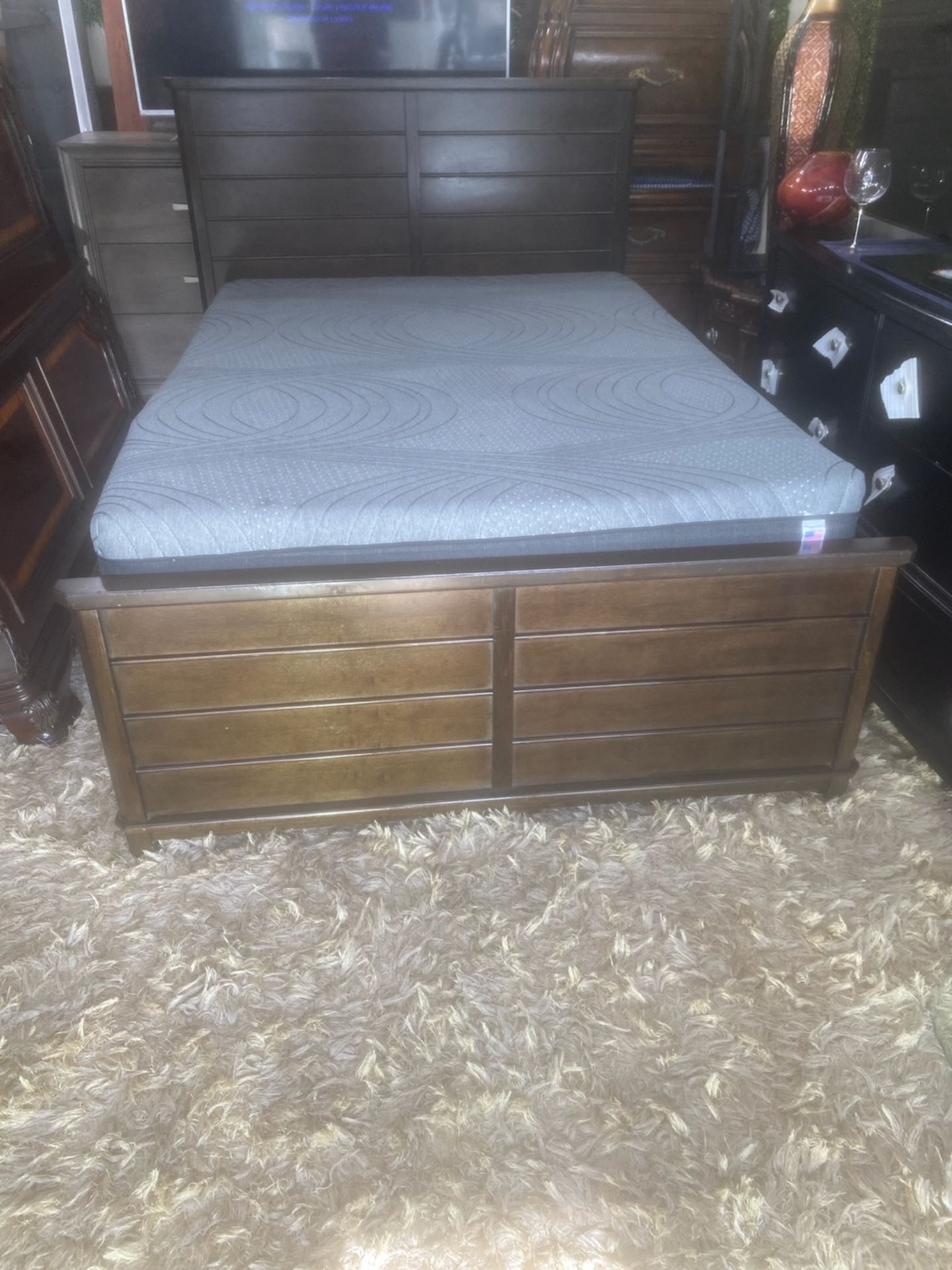 Full Bed Frame And Mattress