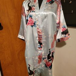 Women's Short Floral Kimono Robe Peacock and Blossom Bathrobe Size Small