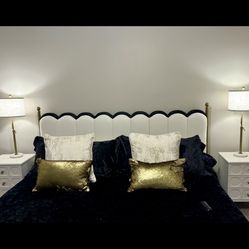 Scalloped Blk Wht Gold Bed King Size With 2 Nightstands 