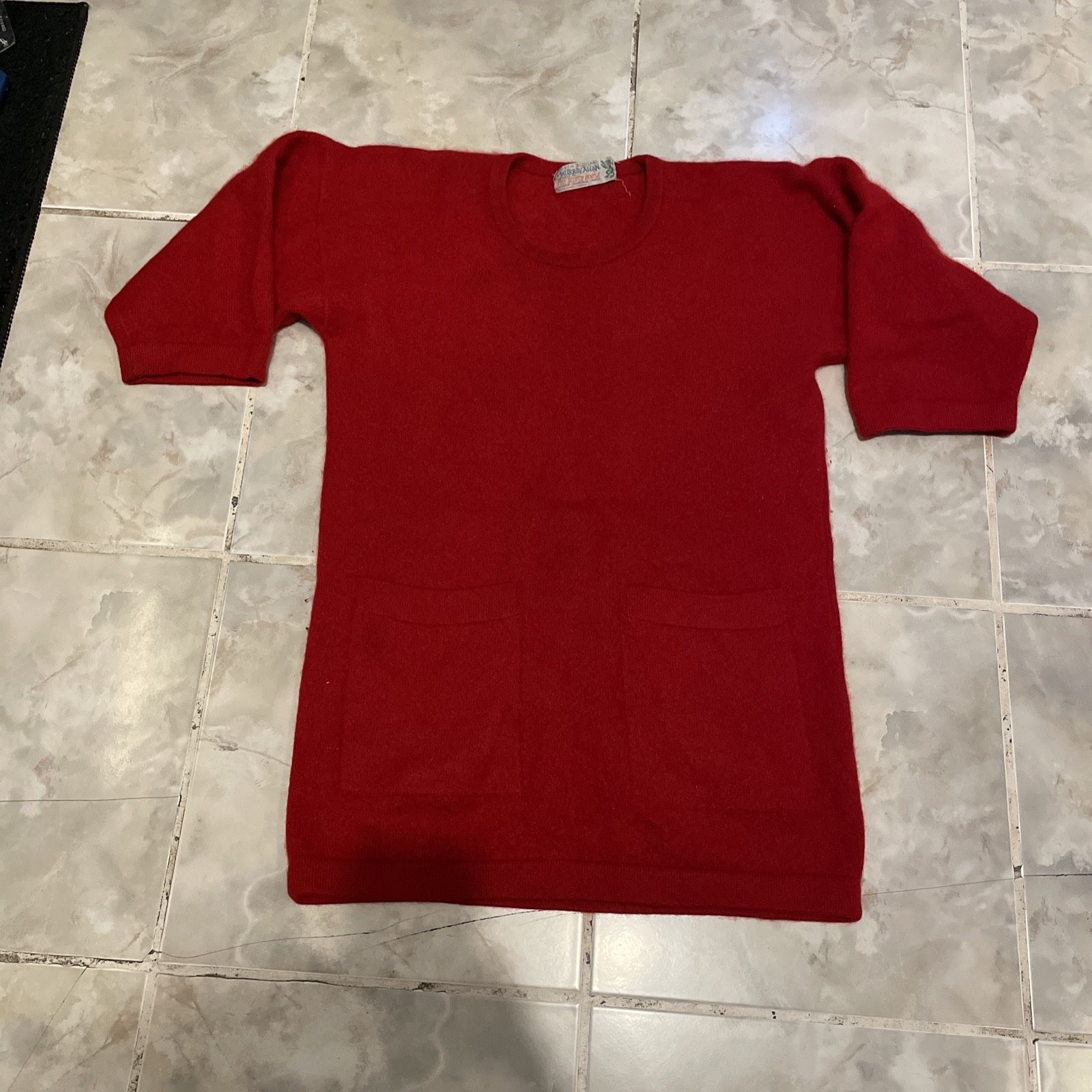 Vintage 80s Women’s The Scotch House Cashmere Scotland Long Sweater ~S/M Red