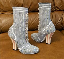 Women's Fendi Knit-Sock Embroidered Ankle Bootie Size 6 US (WORN 3x)