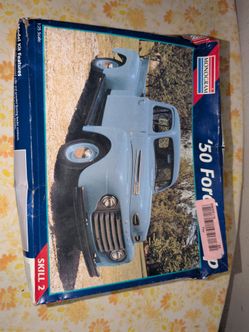 Monogram 1950 Ford F-1 Pickup 1:24 Plastic Model Kit Skill 2 Blue MPN 2457