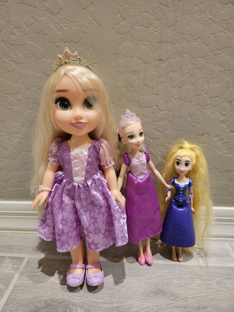 Disney. Dolls. 3 Auroro.