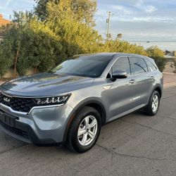 2023 Kia Sorento Lx