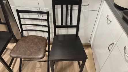 FREE chairs