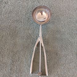 Vintage ice cream scooper 