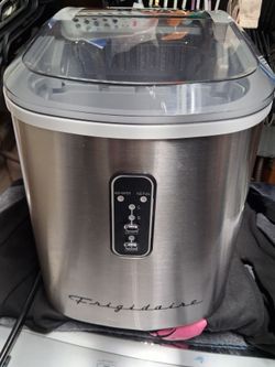 Frigidaire ice maker