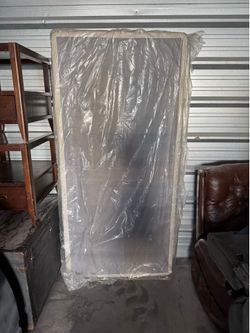 Twin XL Mattress – Clean – Great Condition