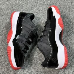 Air Jordan 11 Retro Low 'Bred'