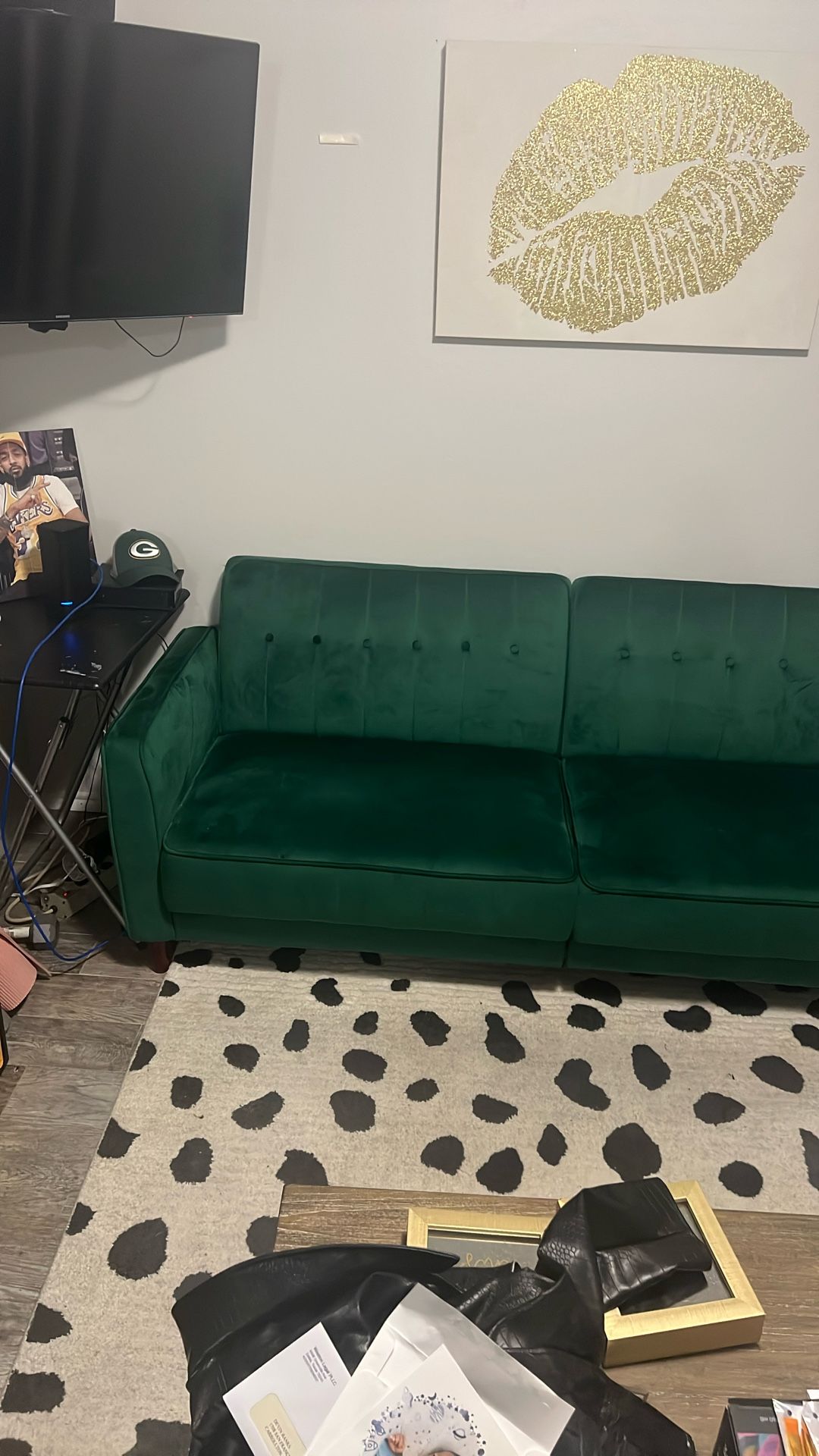 emerald green couch