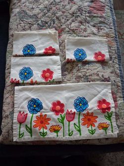 Floral cloths set of napkins for picnics