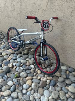 Supercross BMX racer (The Patriot)