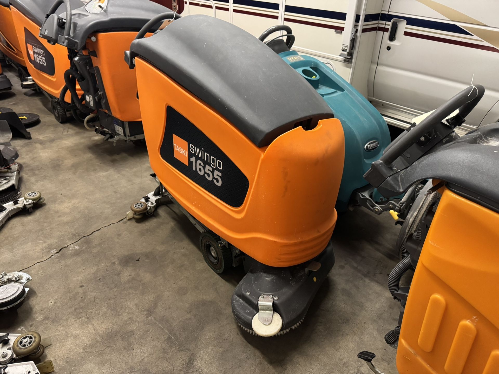 Taski 26” Floor scrubber