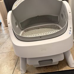 Pet Pivot Automatic Cat Litter Box 