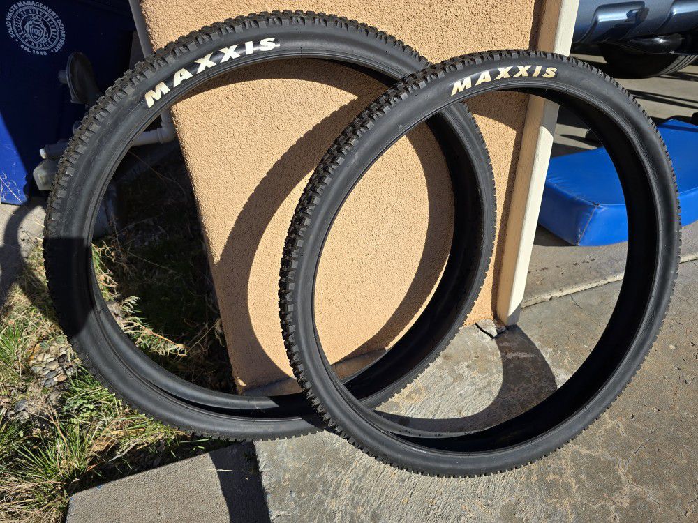 Mountain Bike Tires - Maxxis Ardent Race 