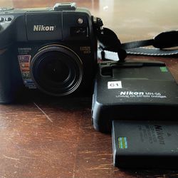 Nikon Coolpix 8400 8 MP Camera